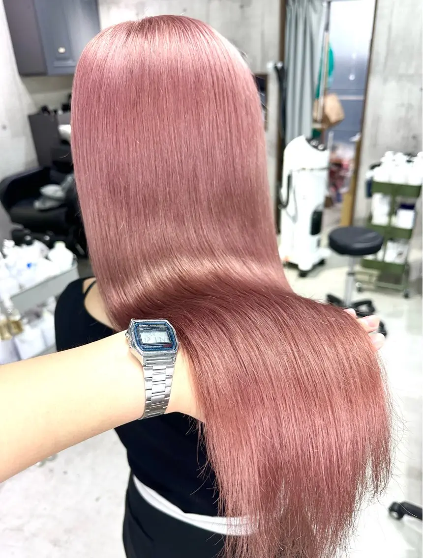 ロング カラー ハイトーンカラー ピンクカラー 髪質改善 トリートメント ヘアカラー トリートメント Kazu 🌠名古屋 ハイトーン/レイヤーのヘアスタイル