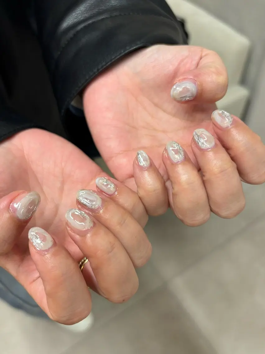ネイル クリアネイル ニュアンスネイル 𝓨𝓾𝓴𝓲 🫧🌷のネイルデザイン