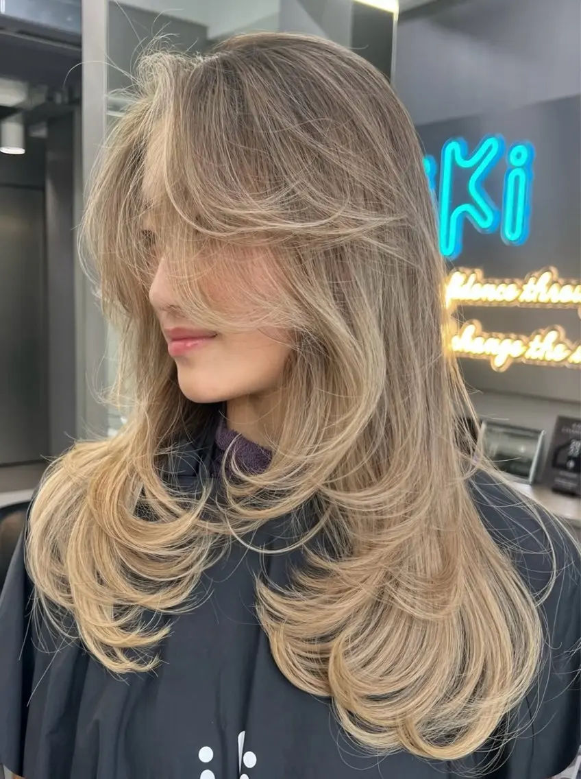 ロング レイヤーカット トリートメント ヘアカラー トリートメント Kotomi 🇺🇸💋のヘアスタイル