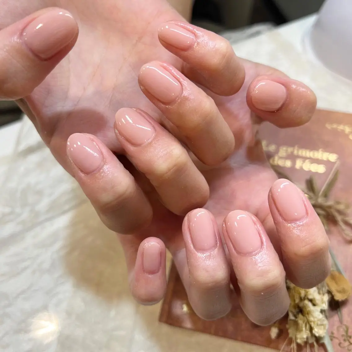 ネイル ワンカラーネイル シンプルネイル nailist yuiのネイルデザイン