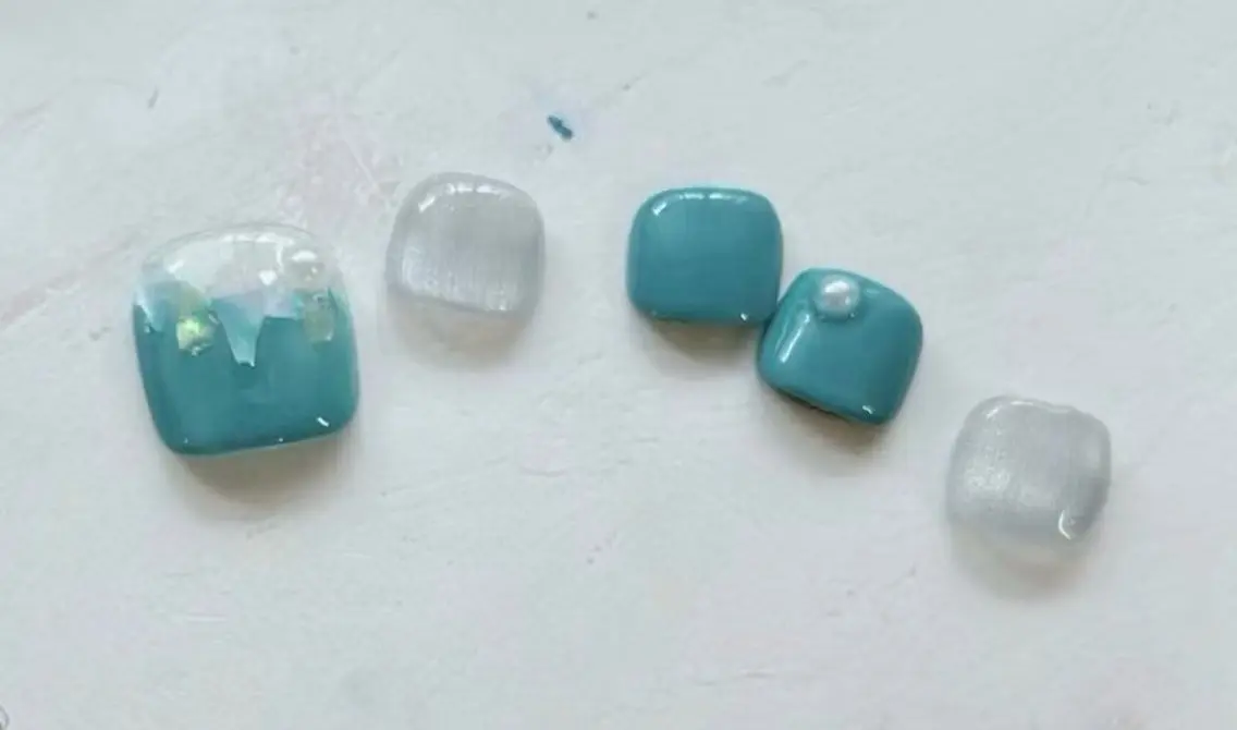 ネイル ハンドネイル ヤン シンユのネイルデザイン