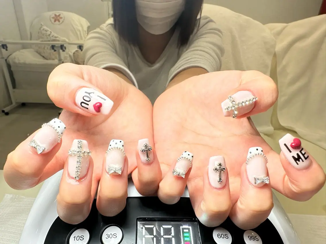 ネイル アートネイル フレンチネイル ハンドネイル ハンドケア LYYM Salon Miraのネイルデザイン