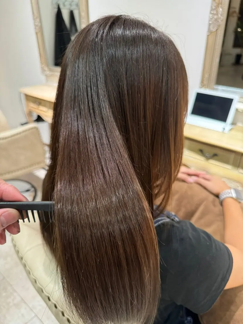 ロング カット 縮毛矯正 トリートメント 仲井 康己のヘアスタイル