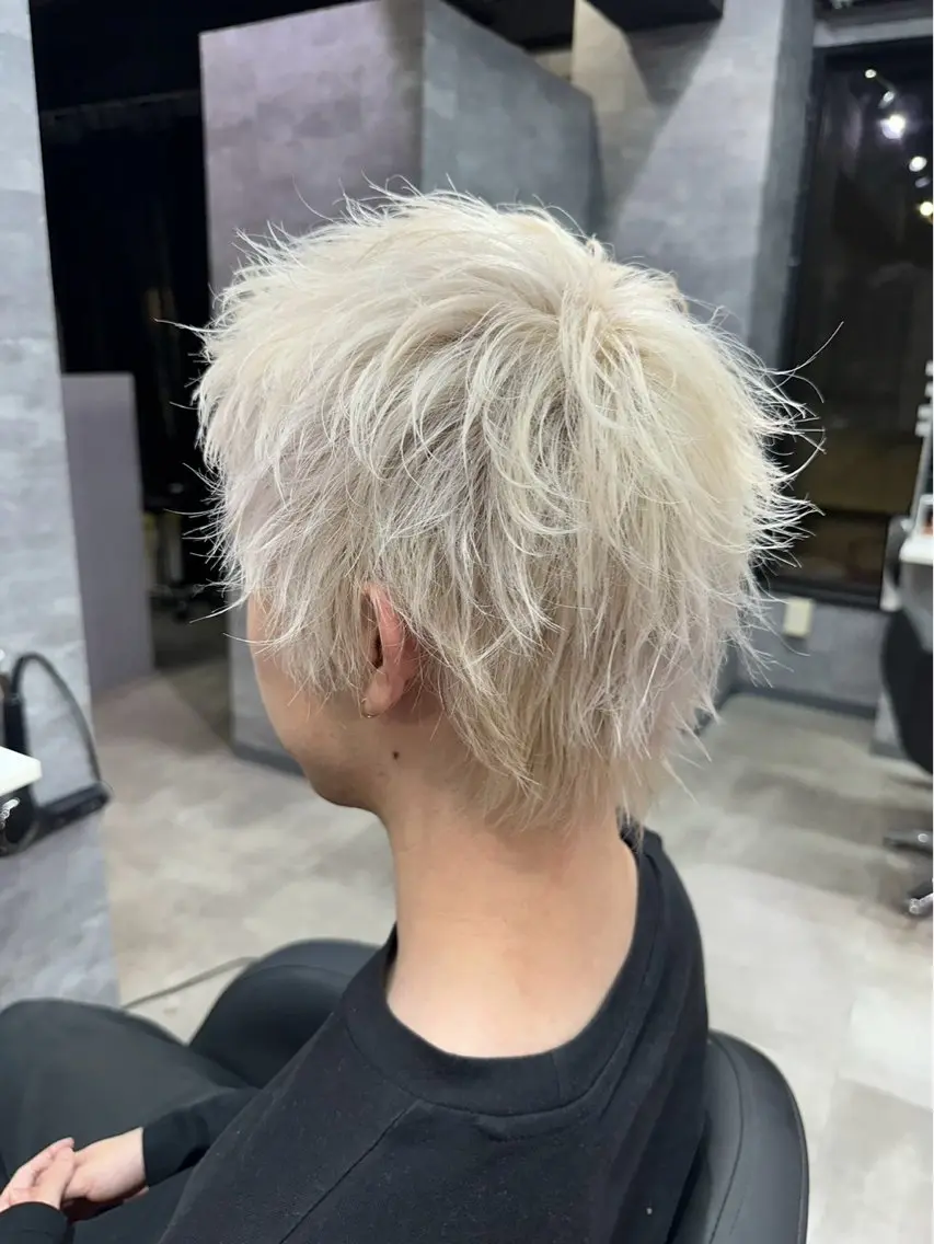 メンズカット＋ケアブリーチダブルカラーの写真