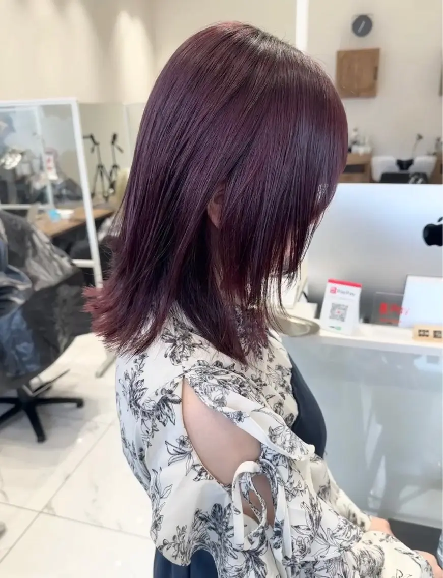 ミディアム カラー カシス ピンクカラー カット ヘアカラー トリートメント ノンダメージ髪質改善 カラー💎/KURAのヘアスタイル