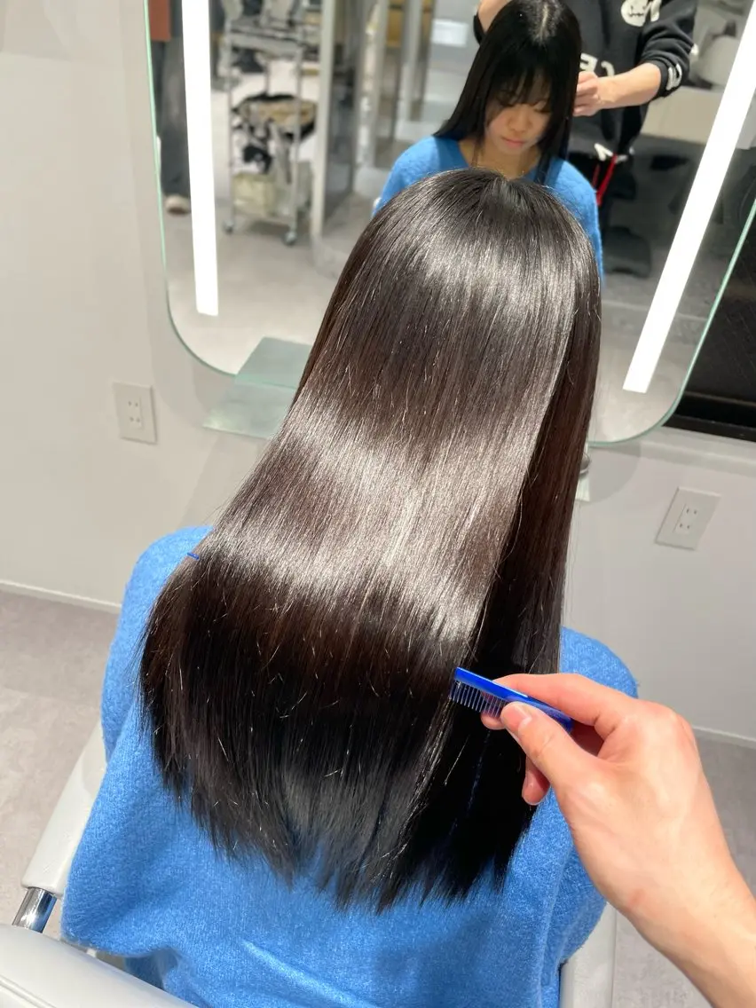 ロング 髪質改善 unique RINNEのヘアスタイル