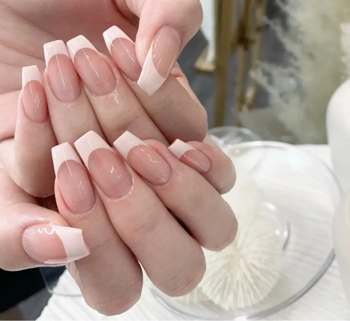🍧【オフ込み】🍨 フレンチ、フレンチの形変更可能(クリアベース)の写真