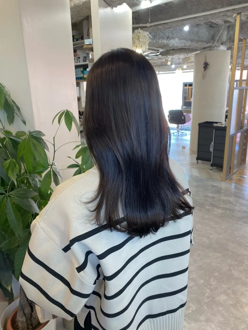 セミロング カラー グレージュ カット ヘアカラー トリートメント AYANO /レイヤー/オリーブのヘアスタイル