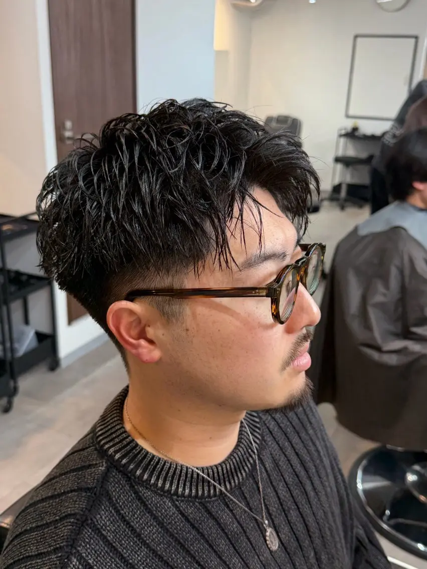 ショート パーマ メンズ カット 🌟短髪指名No.1 泰成/フェード🌟のヘアスタイル