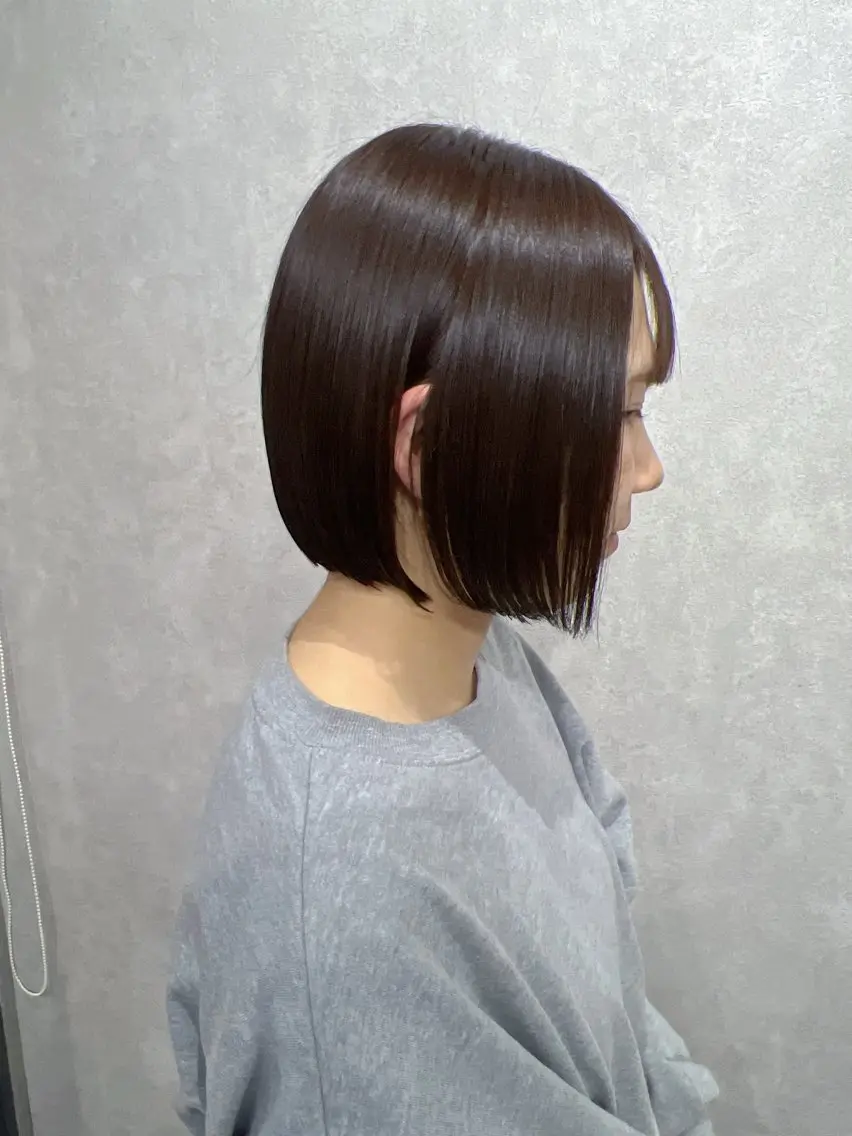 ショート カラー 透明感カラー ボブ 似合わせカット カット ヘアカラー YUI ハイトーンカラーのヘアスタイル