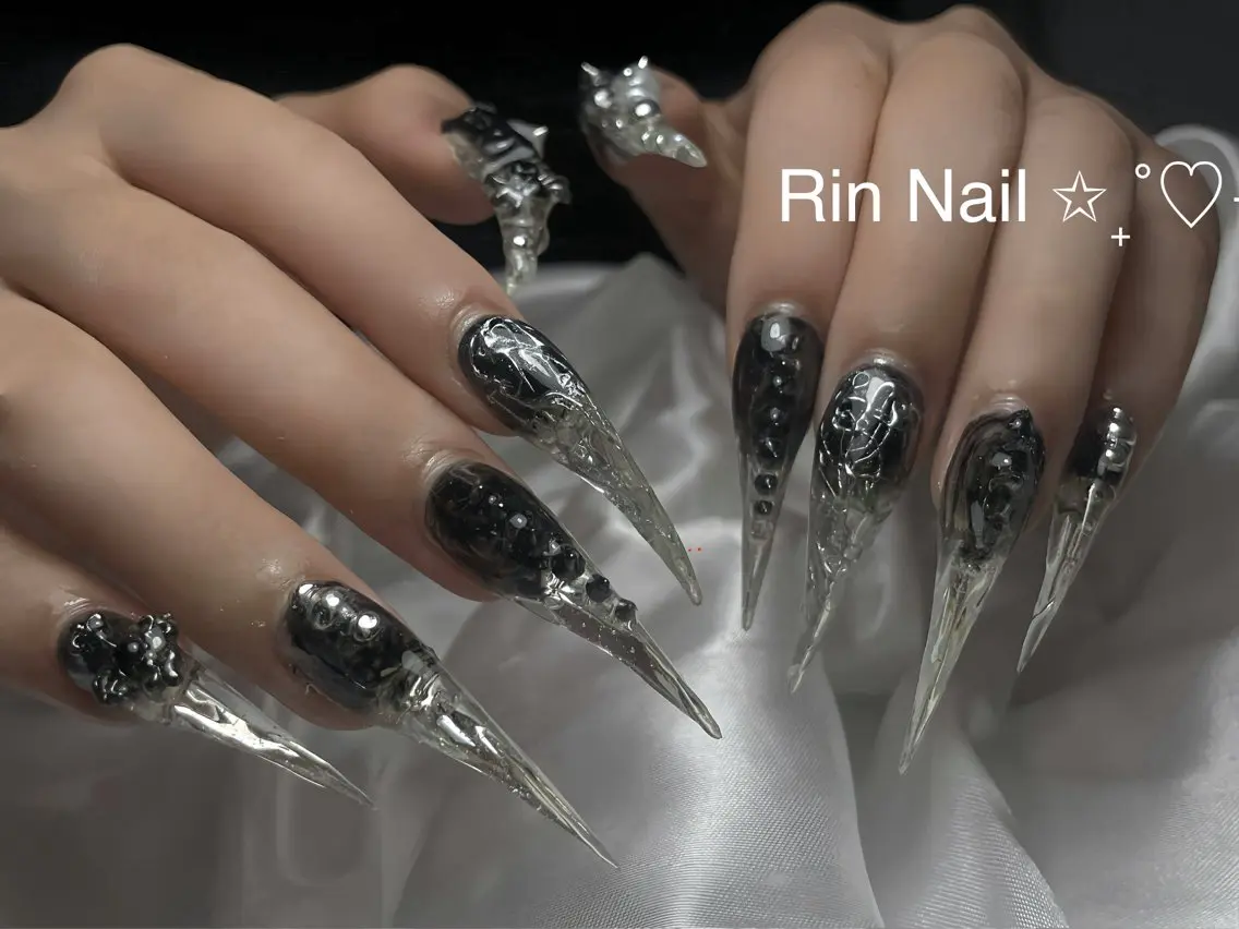 ネイル チークネイル フラッシュネイル フラワーネイル フットネイル ジェルネイル ハンドネイル Rin Nail Shinokuboのネイルデザイン