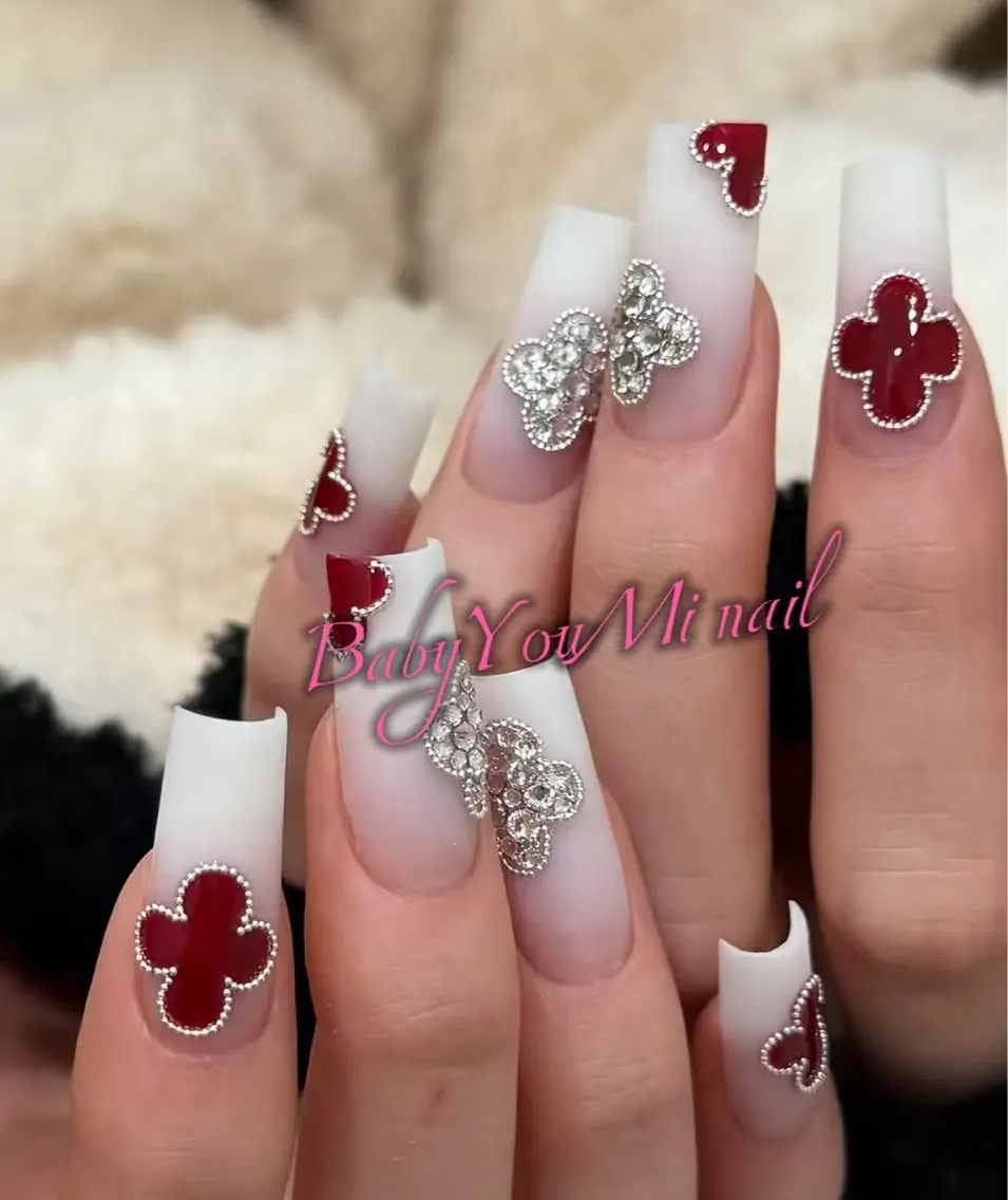 ネイル オーロラネイル 成人式 フットネイル フレンチネイル ジェルネイル ハンドネイル BabyYouMi nailのネイルデザイン