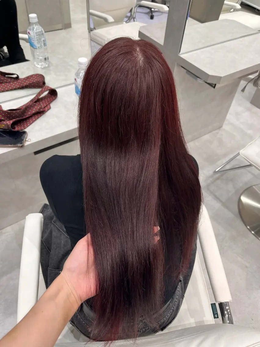 ロング カット ヘアカラー トリートメント SAKURA 顔まわり/髪質改善のヘアスタイル