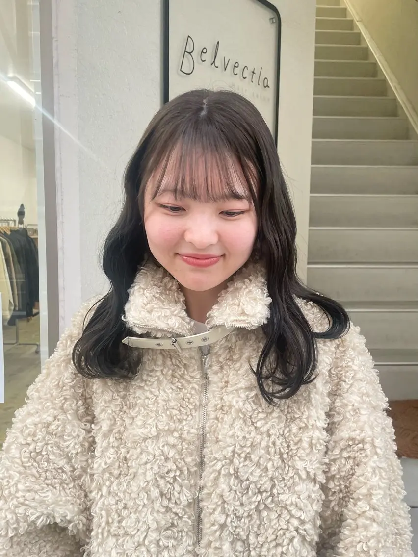 カラー 福嶋 野愛のヘアスタイル