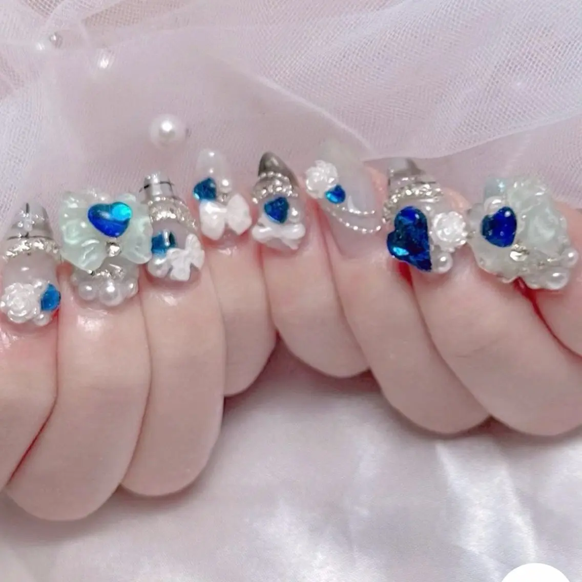 ネイル chiyono 🎀のネイルデザイン