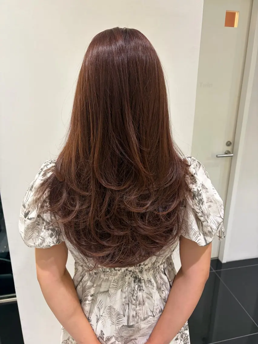 ロング 顔周りカット レイヤーカット 稲毛田 颯人のヘアスタイル