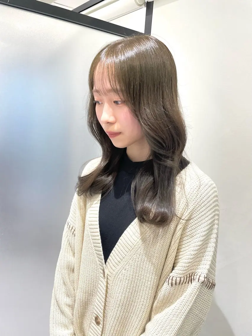 ミディアム 【丁寧なカウンセリ ング】MIHOのヘアスタイル