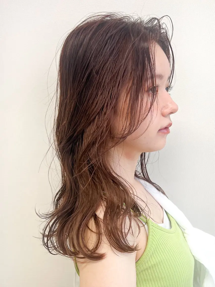 セミロング 3月で掲載終了です BASSA Aikaのヘアスタイル
