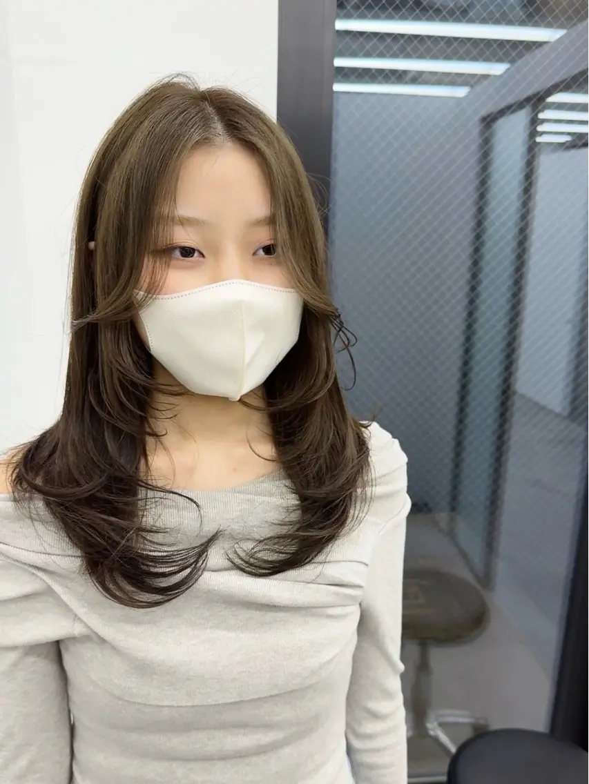 ロング カラー レイヤーカット カット ヘアカラー トリートメント 韓国ヘア🇰🇷 スズキのヘアスタイル