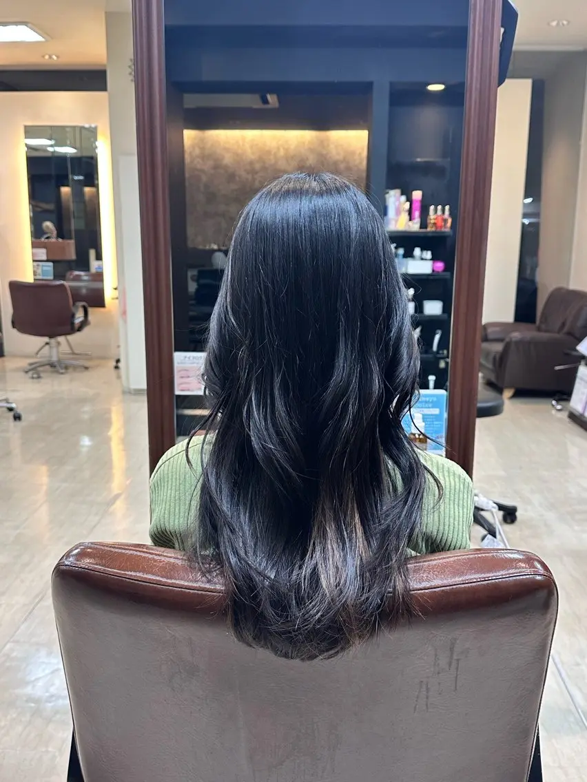 ロング 早﨑 映天のヘアスタイル