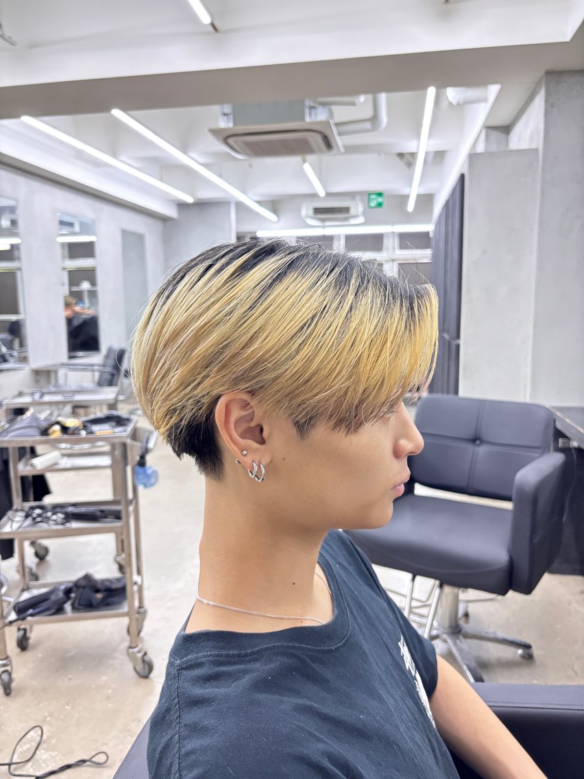 メンズ センターパート 刈り上げ 石川 大夢のヘアスタイル