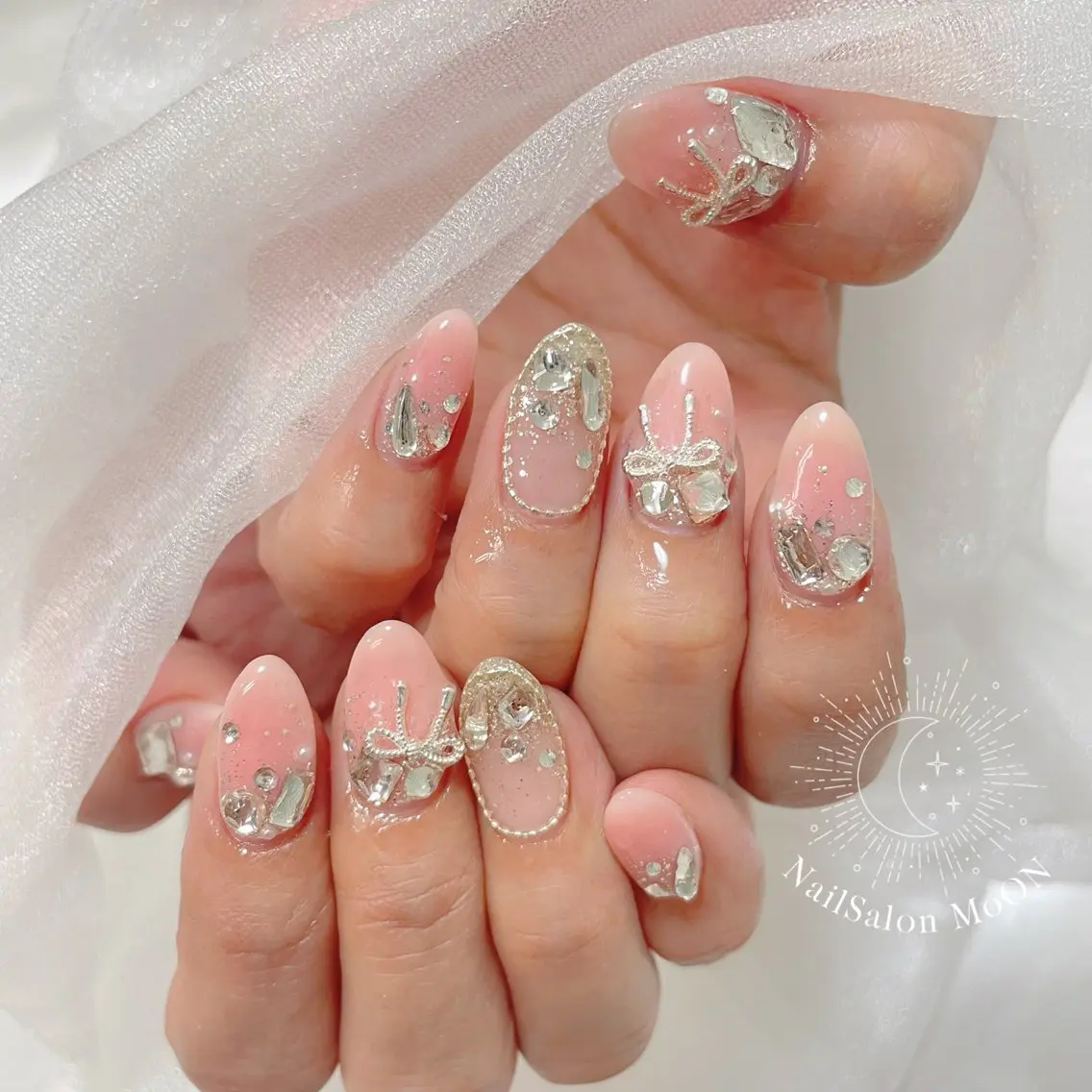 ネイル ハンドネイル ハンドケア MoON...❤︎ MeGuのネイルデザイン