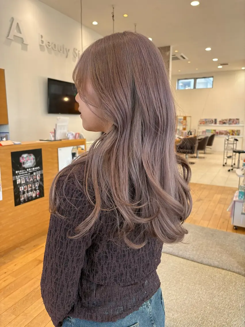 ダブルカラー(全頭orリタッチ+ワンカラー)+aujua 4stepトリートメント✨の写真