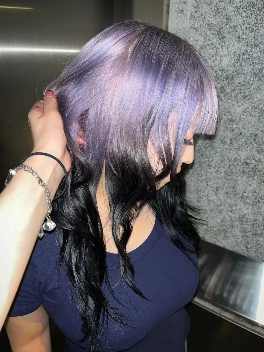 セミロング カラー パープルカラー トリートメント ヘアカラー 沼るブリーチカラー アズサ⛓️のヘアスタイル