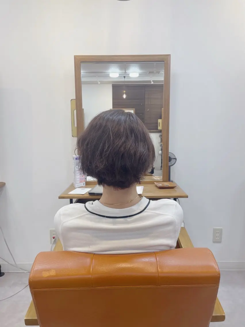 ショート lore 中村かれんのヘアスタイル