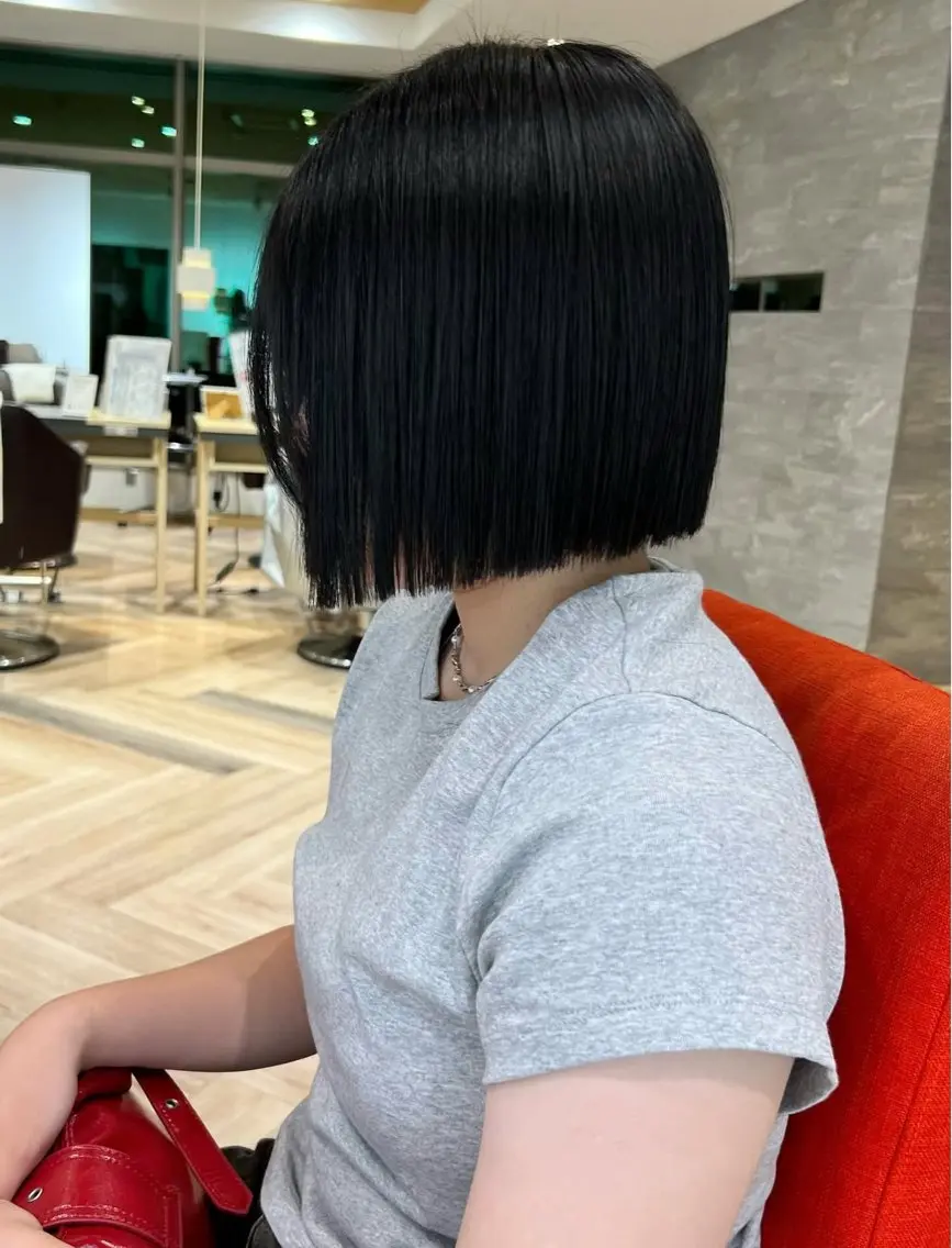ショート ボブ カット 縮毛矯正 加納千華 /ボブ/ぱつっとボブのヘアスタイル