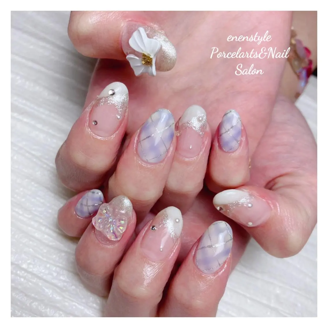 ミディアム ネイル 🐾enen style 🐾のネイルデザイン