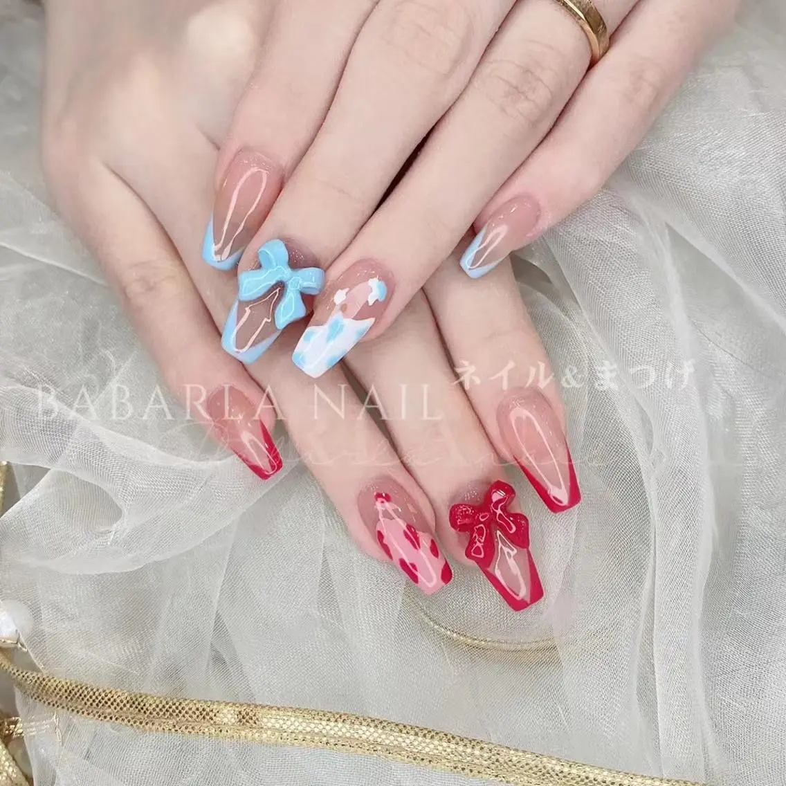 ネイル アニマル柄 フレンチネイル ぷっくりネイル リボン Babarla nailのネイルデザイン