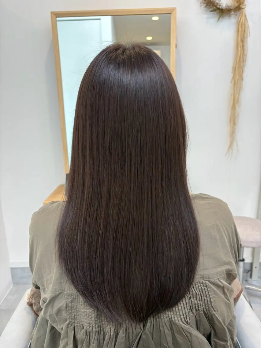 ロング 【女性専門】 スタイリストのヘアスタイル