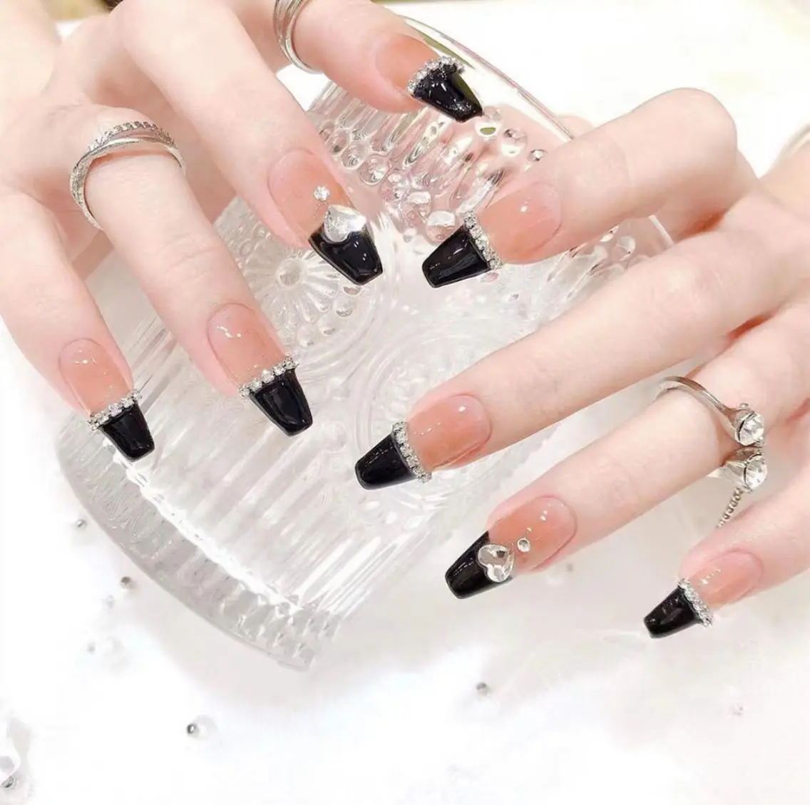 ネイル ハンドネイル ハンドケア ✨Serenity Nail salonのネイルデザイン