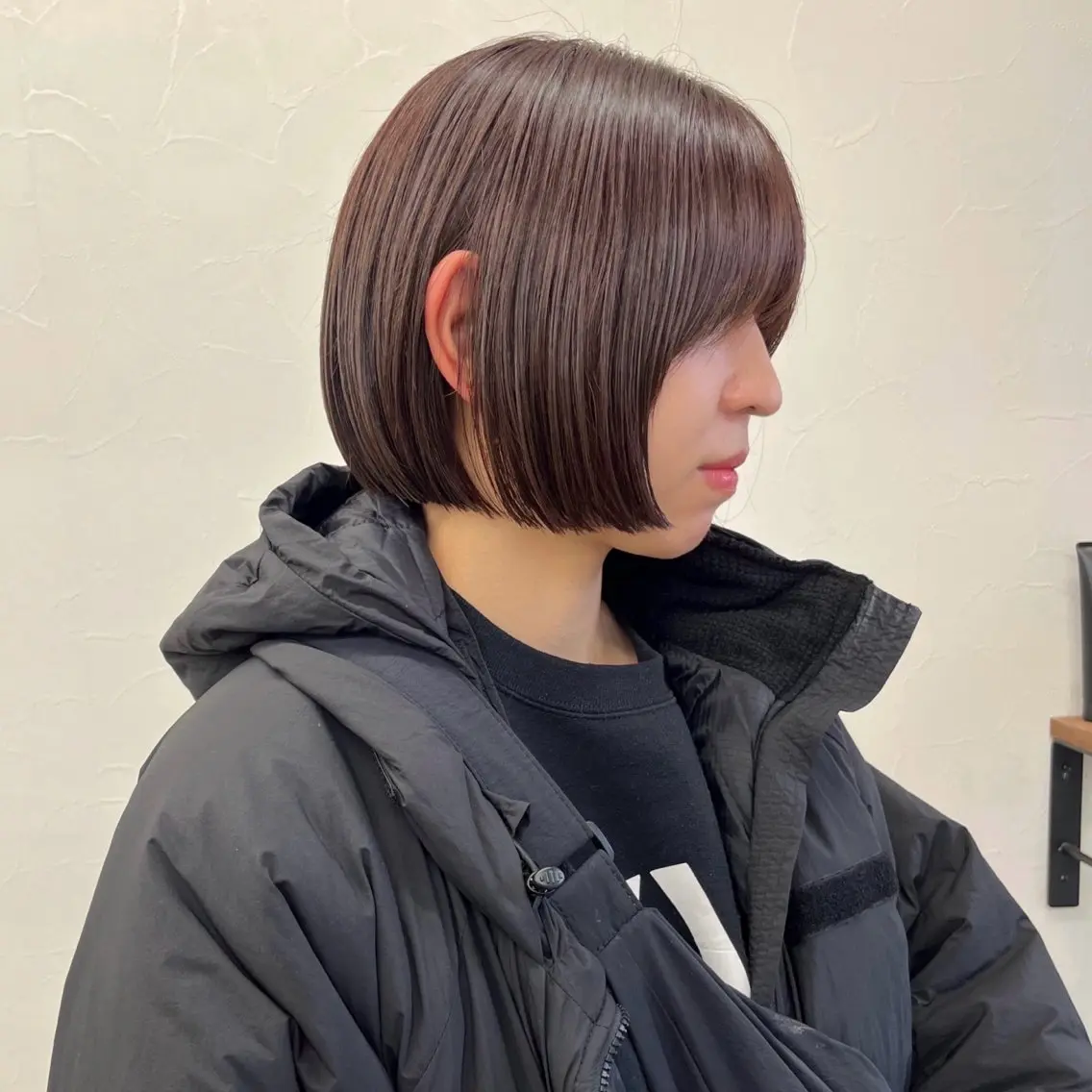 ショート カラー ブリーチ ブラウンカラー ブリーチなしカラー ピンクカラー ピンクブラウン カット ヘアカラー トリートメント 初めてのショート お任せください✂️のヘアスタイル