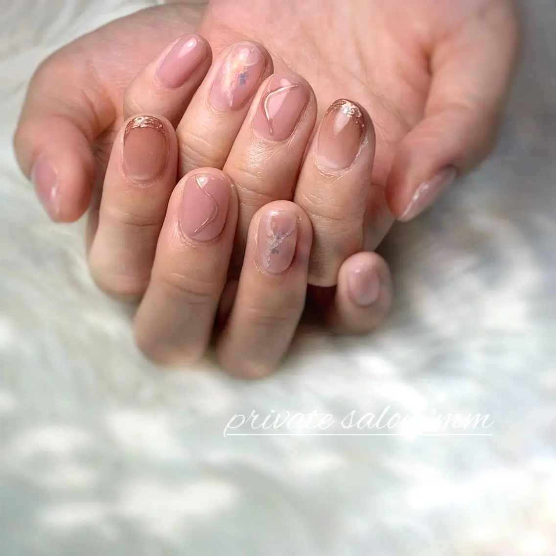 ネイル ハンドネイル 'mm  (ミリ) ＭＡＮＡＭＩのネイルデザイン
