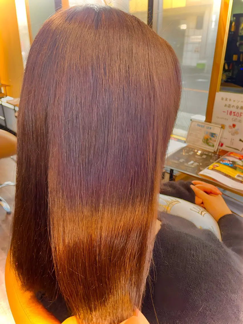 セミロング カラー カット ヘアカラー トリートメント 髪質改善×潤艶カラー ⭐️岡田崇彰のヘアスタイル