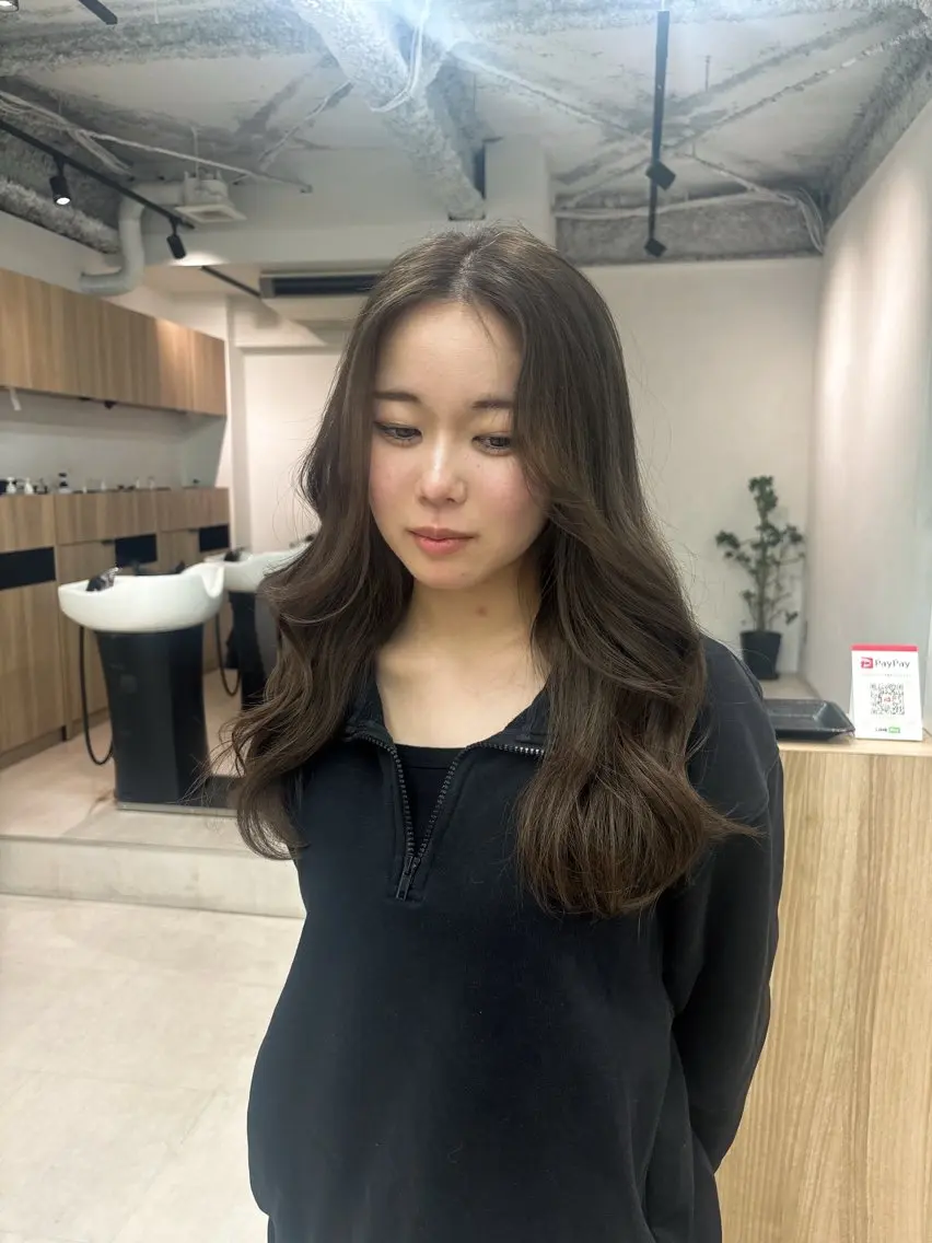 セミロング ヘアカラー ️🩵RINKA/ 艶color🩵のヘアスタイル