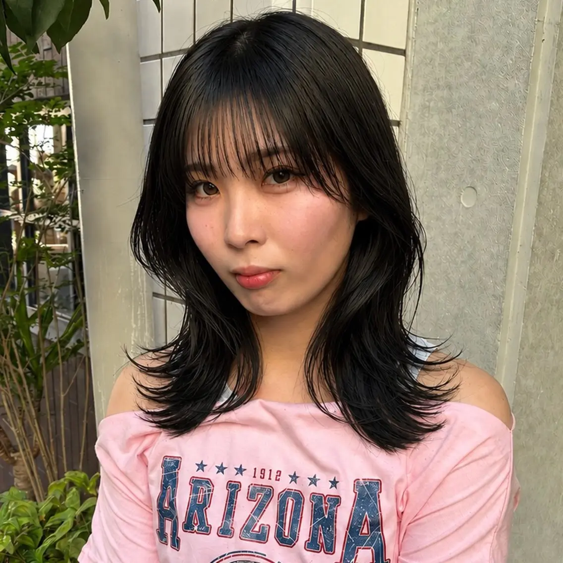セミロング 顔まわりレイヤー 顔周りカット ハッシュカット 韓国風ヘア レイヤーカット カット ヘアカラー ハイトーン/レイヤー カット/TAKEのヘアスタイル