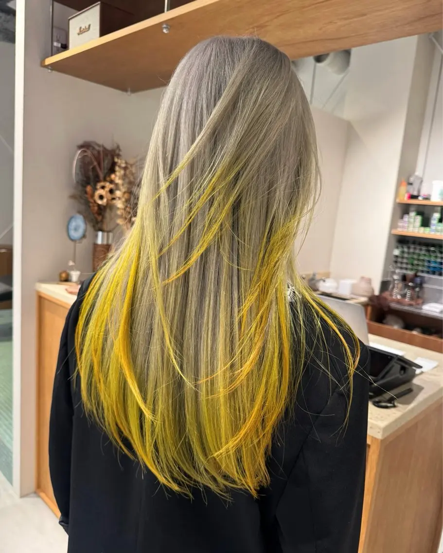 ロング 小佐田 航平のヘアスタイル