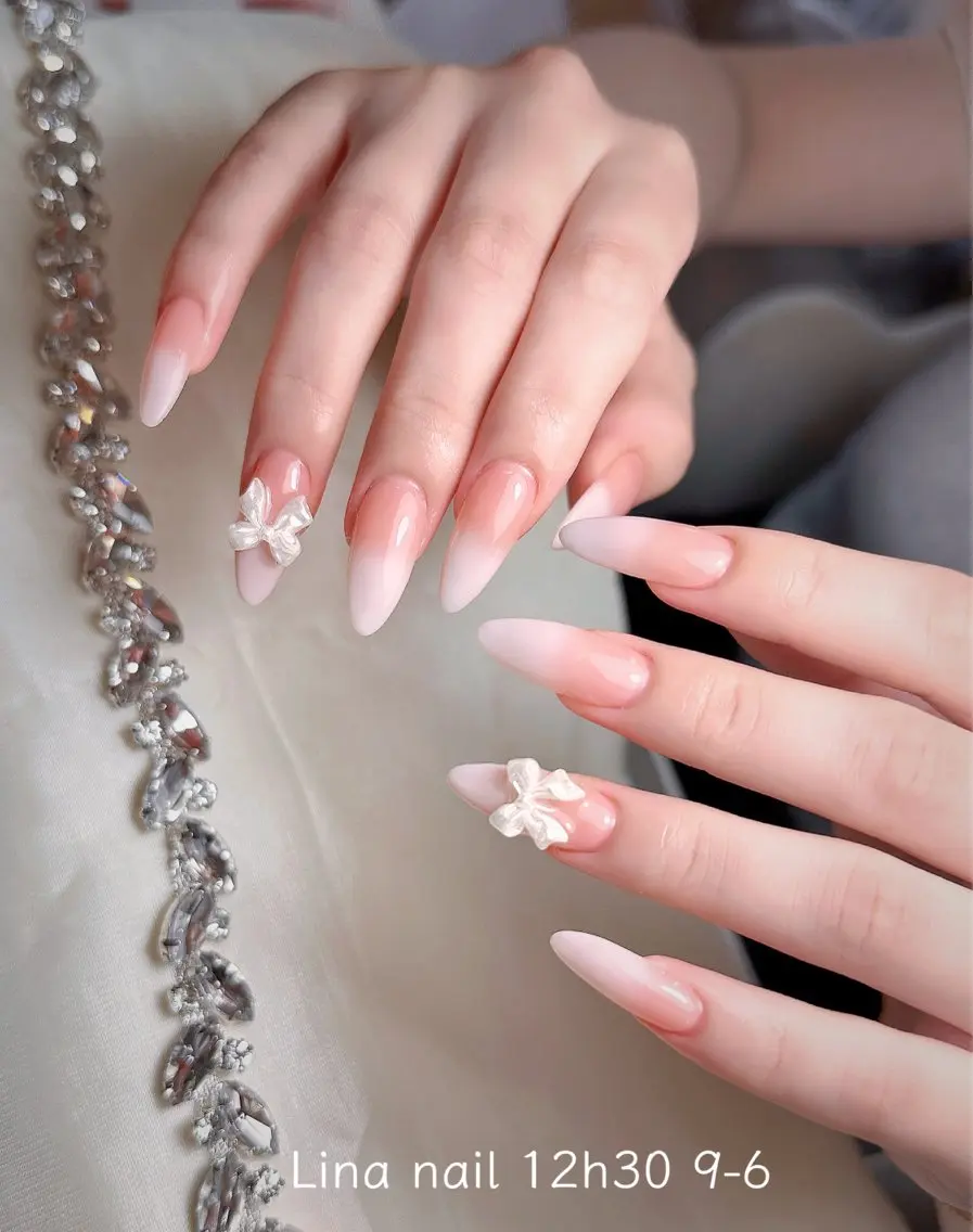 ネイル キラキラネイル マグネットネイル ぷっくりネイル 春ネイル ワンホンネイル ハンドネイル Candy Nailのネイルデザイン
