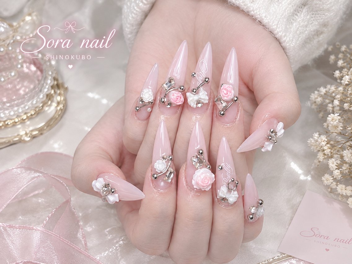 ネイル チークネイル 長さ出し フレンチネイル ジェルネイル ガーリー Sora Nail Studioのネイルデザイン