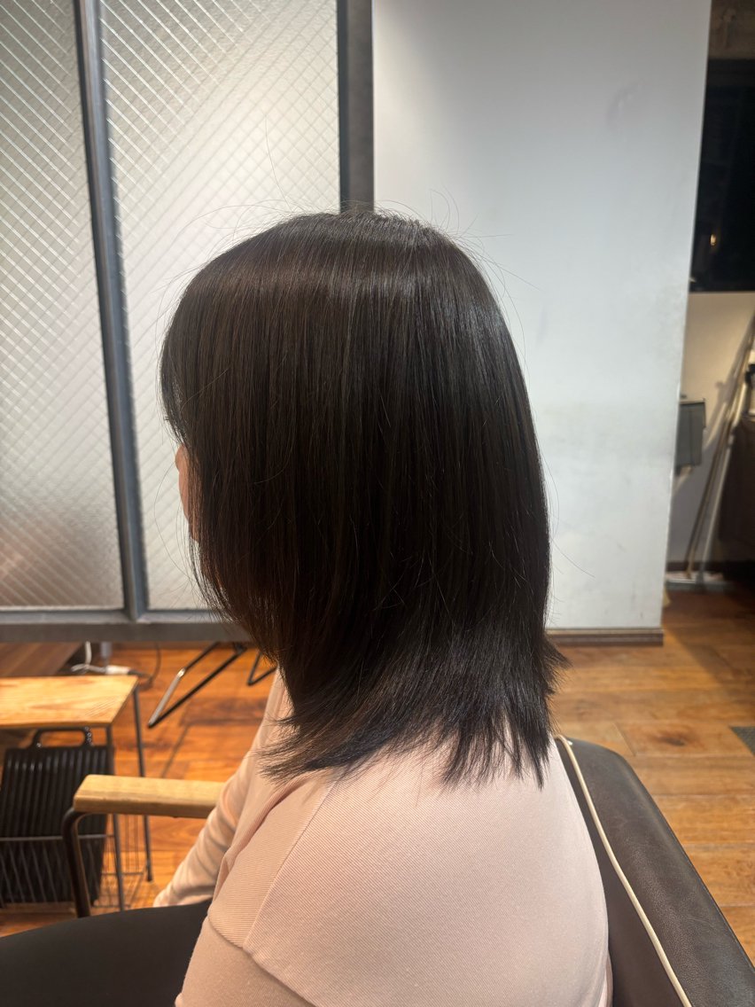 ミディアム ヘアカラー トリートメント グレージュカラー/ 透明感カラー🗽のヘアスタイル