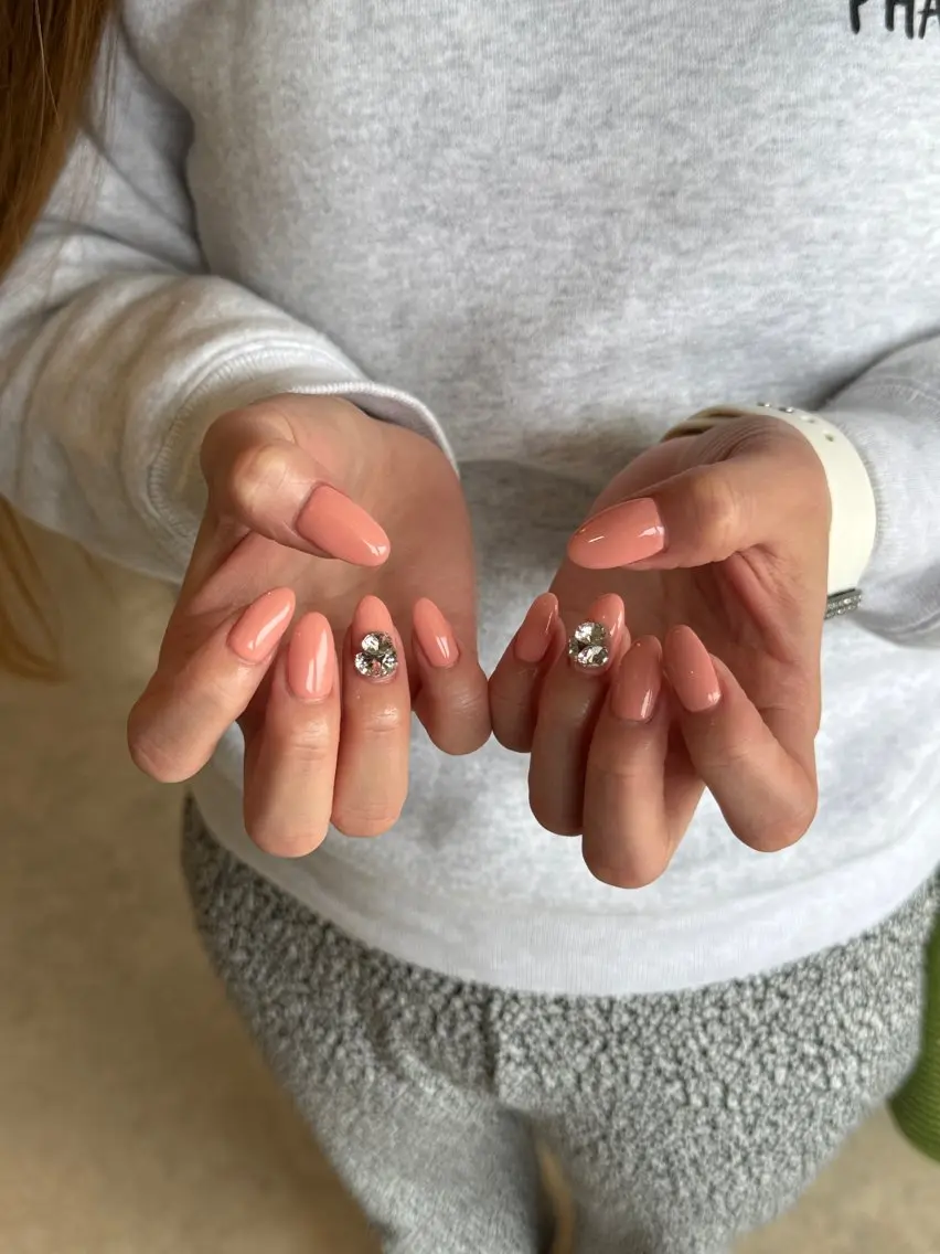 ネイル ハンドネイル nailsalon YOLOのネイルデザイン