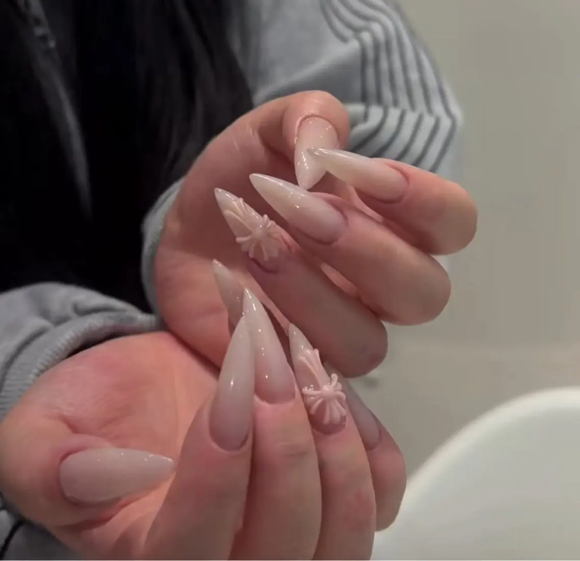 ネイル アートネイル 長さ出し フラッシュネイル ジェルネイル 韓国ネイル ハンドネイル ハンドケア Yuri.nail studioのネイルデザイン