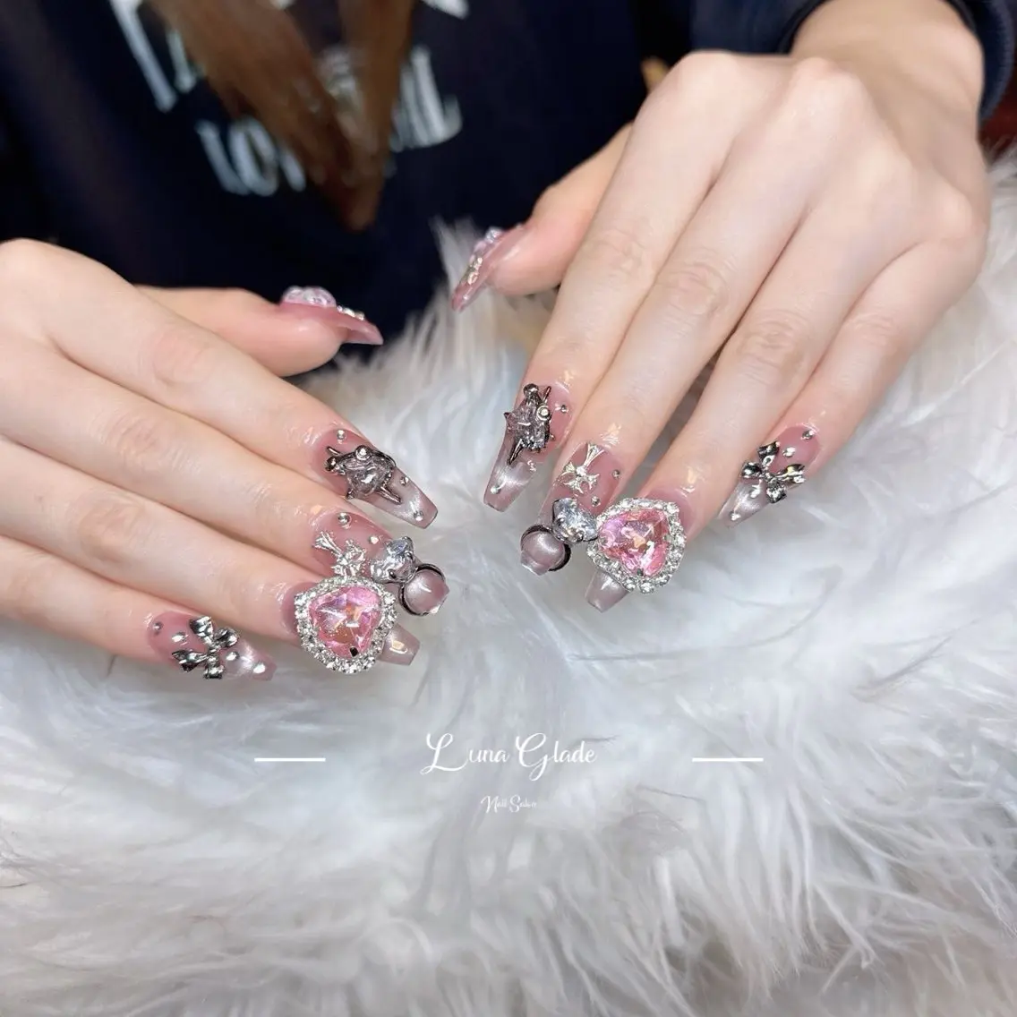 ネイル ハンドネイル Luna Gladeのネイルデザイン