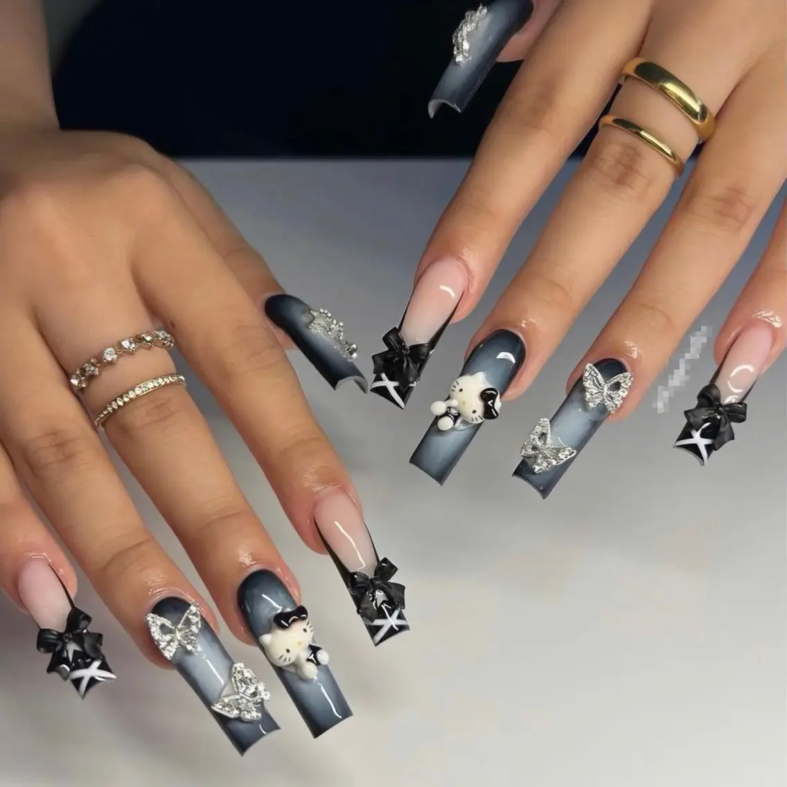 ネイル ジェルネイル グラデーション 韓国ネイル ロングネイル リボン ハンドネイル Umee Nailのネイルデザイン