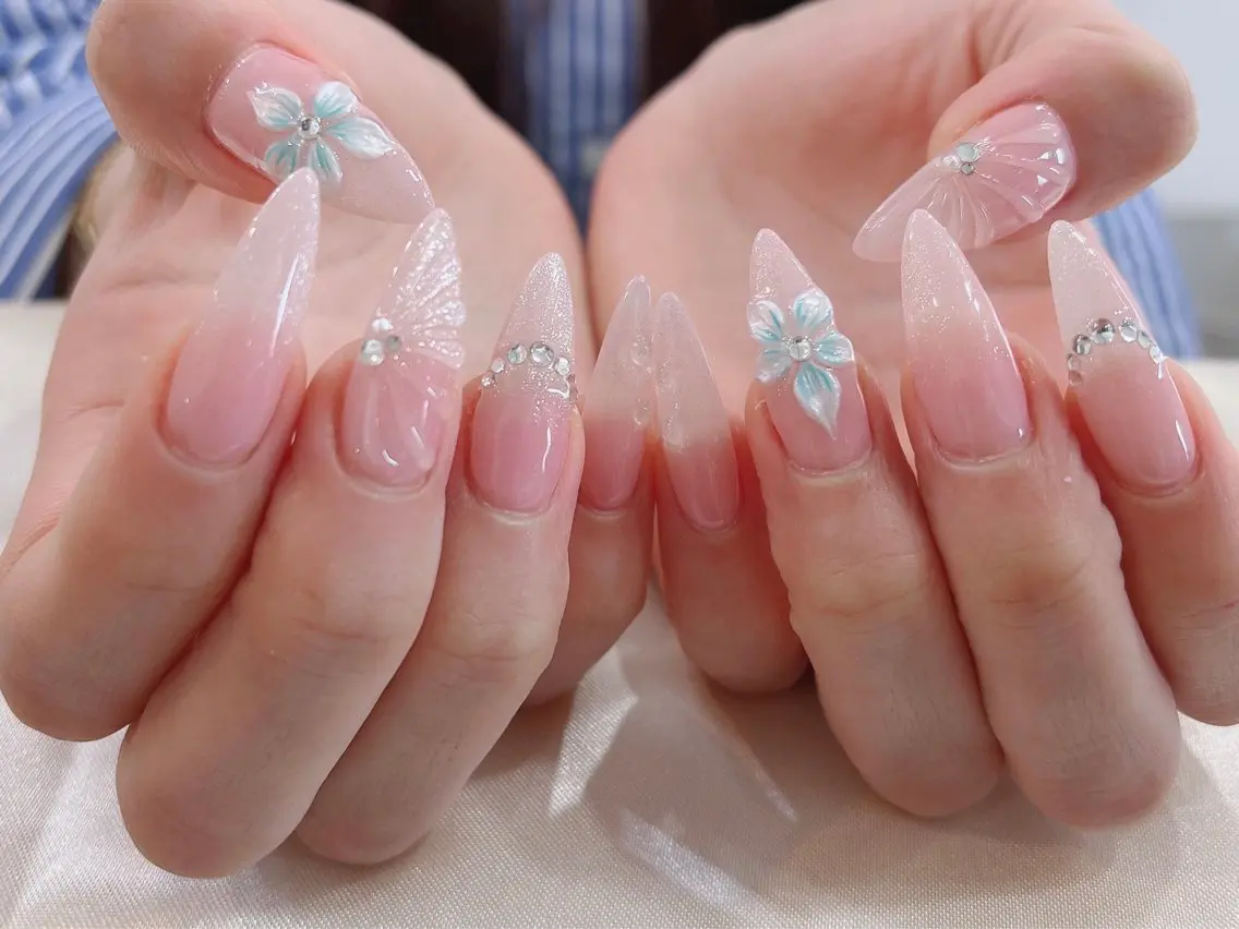 ネイル オーロラネイル ボルドー ブラウン 氷ネイル・うるうるネイル キラキラネイル Sora  Nail 長さ出し専門店のネイルデザイン