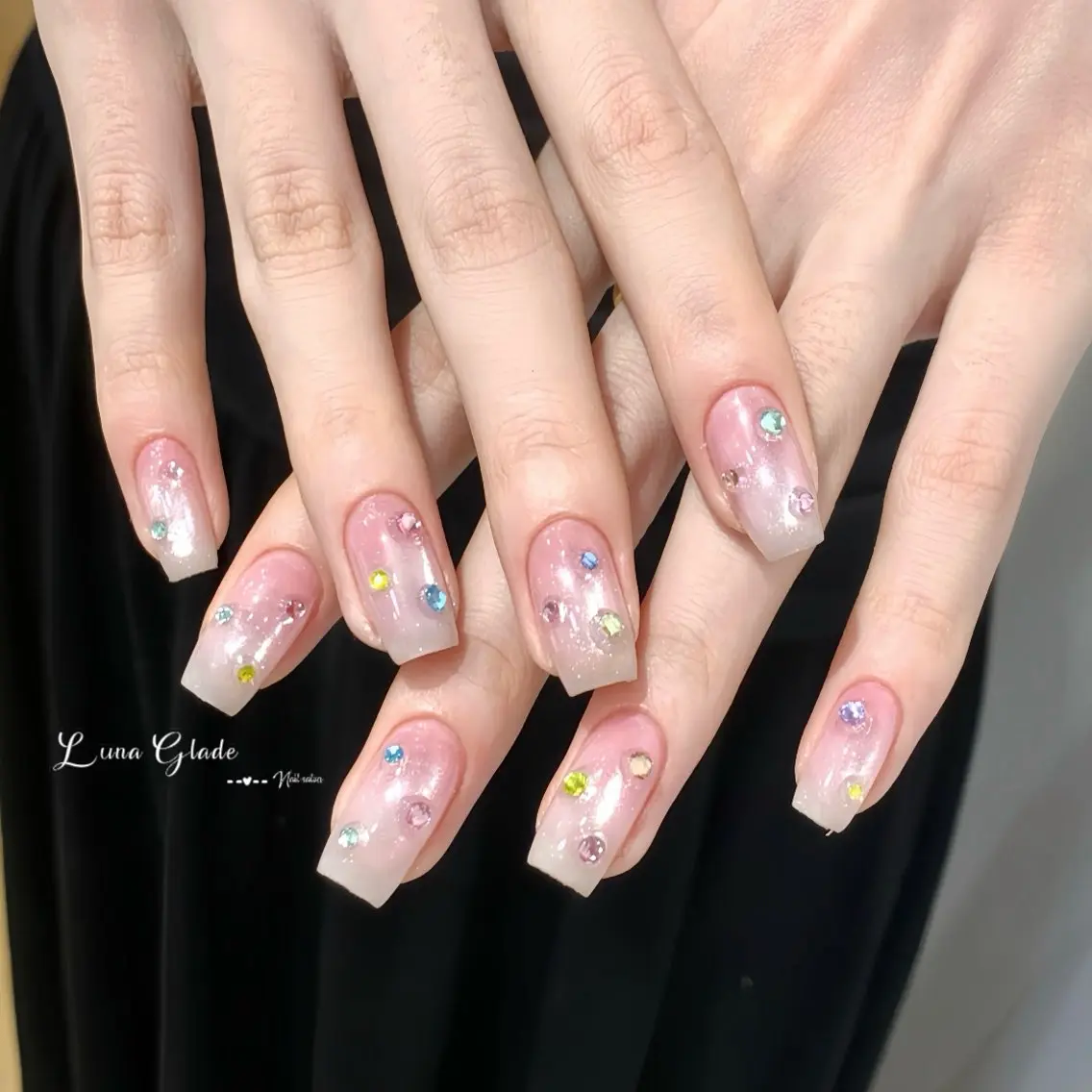 ネイル ハンドネイル Luna Gladeのネイルデザイン