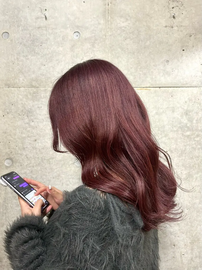 セミロング カラー ブリーチ ヘアカラー SUZUKI KOMIのヘアスタイル